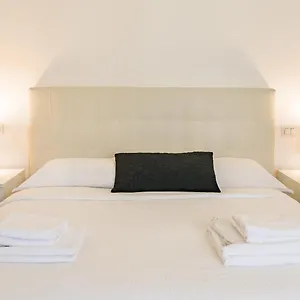  Apartment 21 Italy