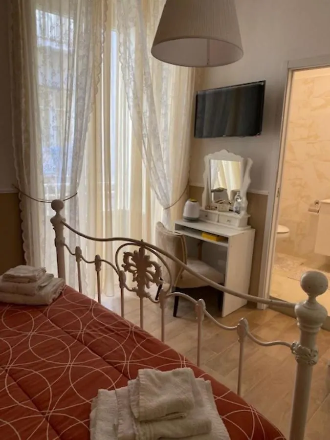 Mahalo Bed & Breakfast Naples